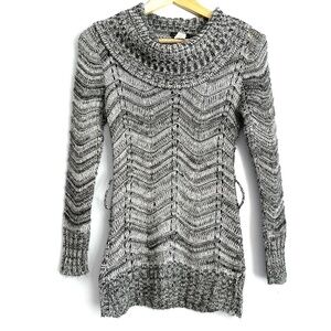 3/$20 ❤️ SEDUCTION Marble Black Cowl Neck Knit Sweater US S